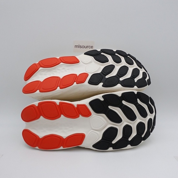 NEW New Balance Fresh Foam X More V4 Running Shoes MMORCE4 - Picture 6 of 6